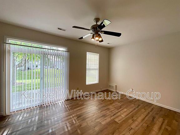 5th image of 2037 Celebration Park Cir