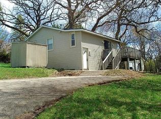 2908 Cherry Dr, Wonder Lake, IL 60097