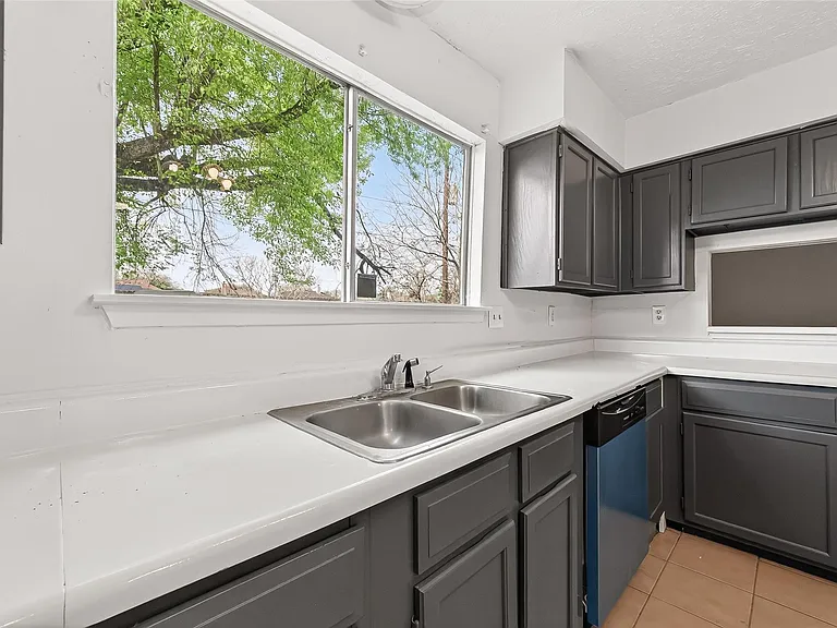 710 Beechbend Dr — Photo 23