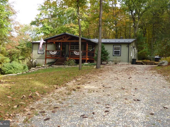121 Retreat Rd, New Ringgold, PA 17960