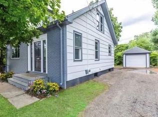 (Undisclosed Address), Warwick, RI 02886