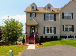 47 Evan Rd, Warwick, NY 10990