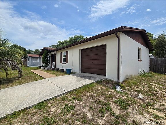 3rd image of 2154 W Devon Dr
