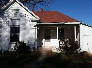 2117 W Webster St, Springfield, MO 65802