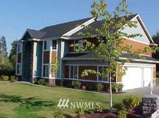 721 209th Avenue Ct E, Sumner, WA 98390