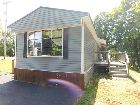 3rd image of 128 Athens Road