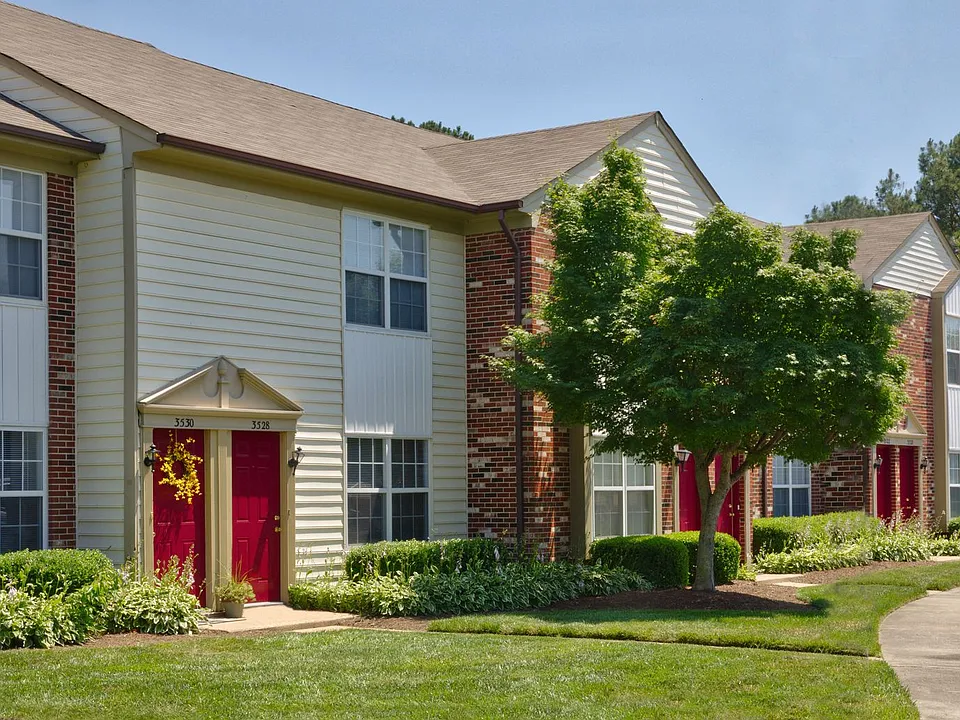 Auburn Place Apartments