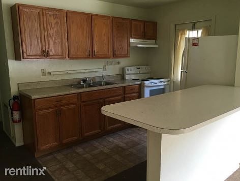 3rd image of 9405 N Semmes St APT B