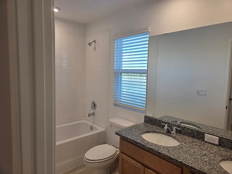 12407 Shipwatch St — Photo 14