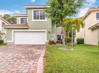 589 Alejandro Ln, West Palm Beach, FL 33413
