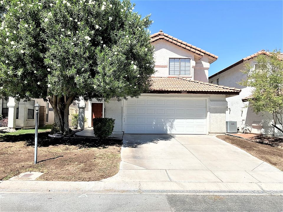 1st image of 4873 Fiesta Lakes St
