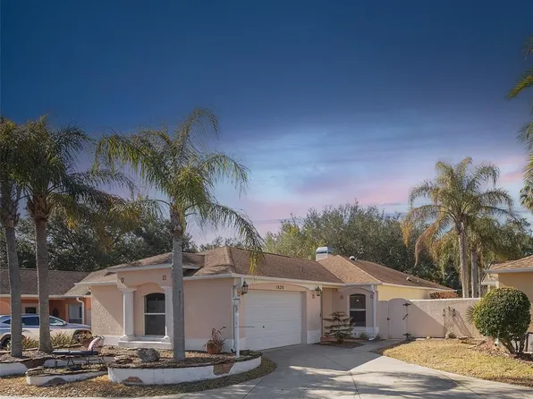 1828 MARQUEZ LOOP, LADY LAKE, FL 32159
