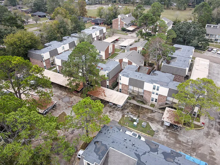 Oak Lane Apartments — Photo 47