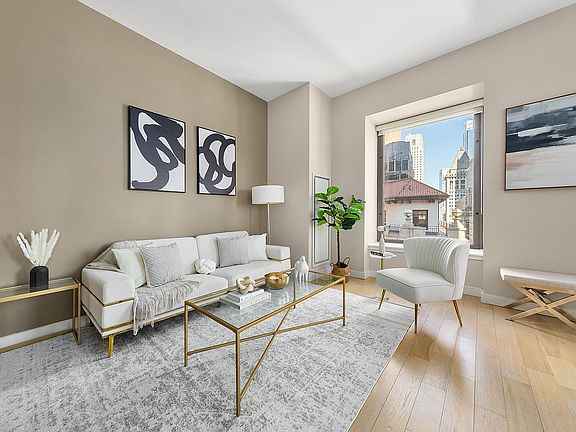 2nd image of 75 Wall St APT 27M