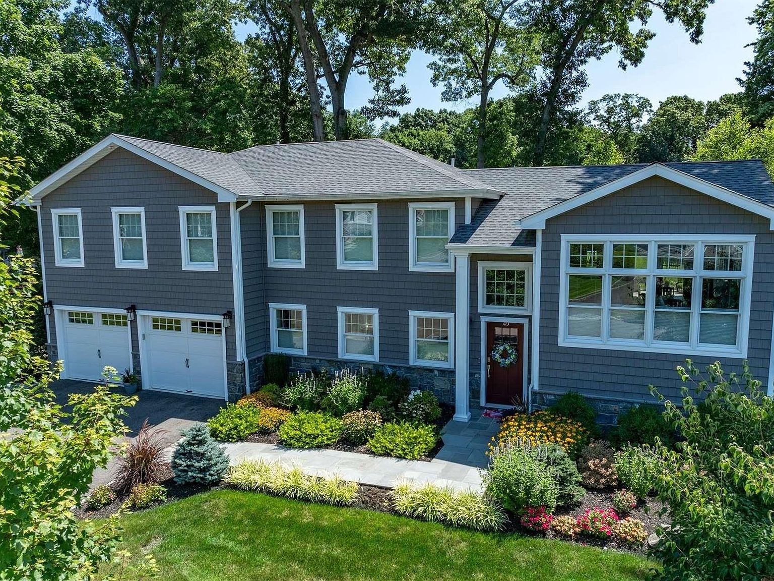 49 Viola Drive, Glen Cove, NY 11542 | Zillow