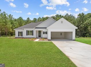 2812 Wildflower Cir, Metter, GA 30439