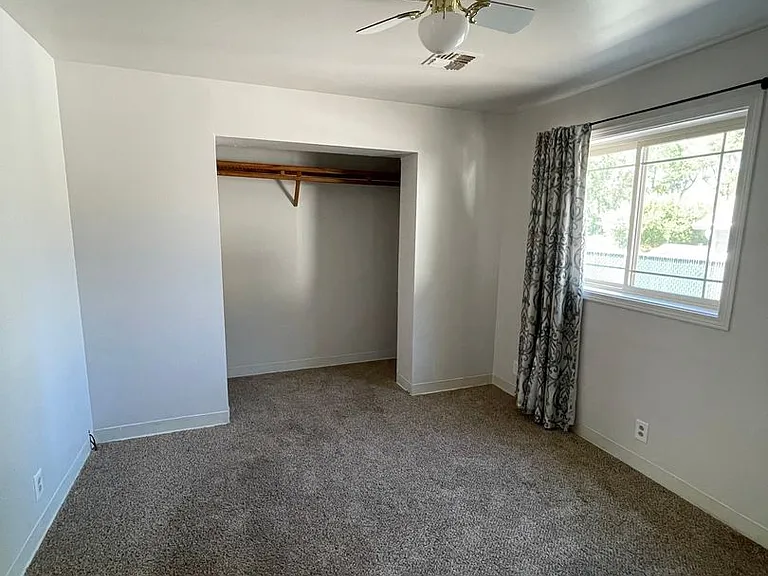 4616 Peck Dr — Photo 23