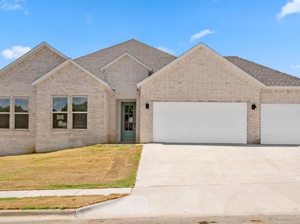 515 Renley St, Springdale, AR 72762