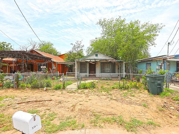 2nd image of 211 E San Pedro St
