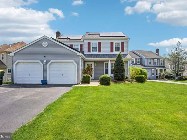 1603 Wolfe Ln, Downingtown, PA 19335