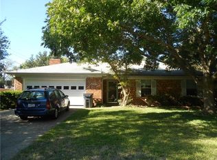 316 Gladstone St, Corsicana, TX 75110