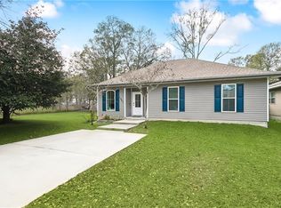 1951 Beth Dr, Slidell, LA 70458