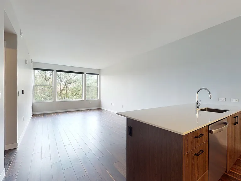 520 E Armour — Photo 98