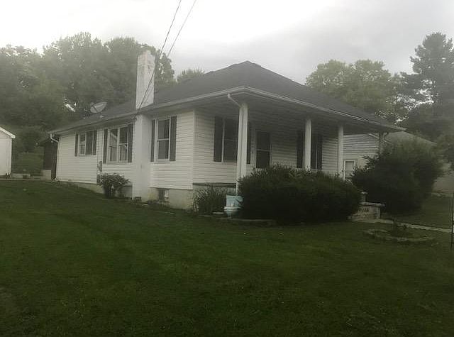 1st image of 2710 King St NE