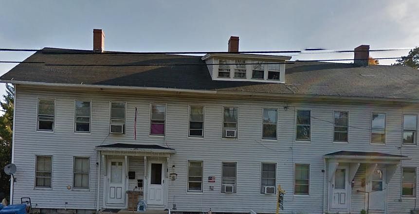2nd image of 28 East St