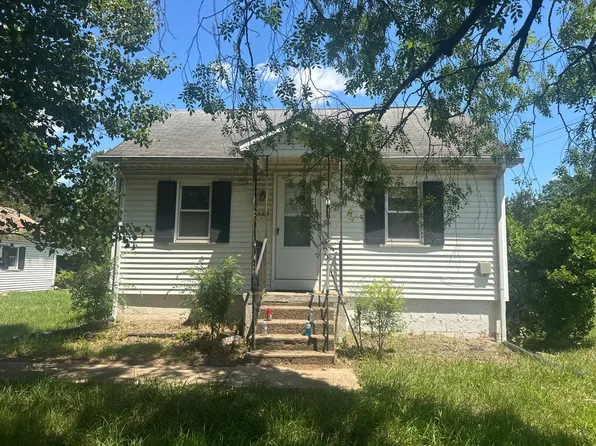 11312 Parkgate Dr, Nokesville, VA 20181