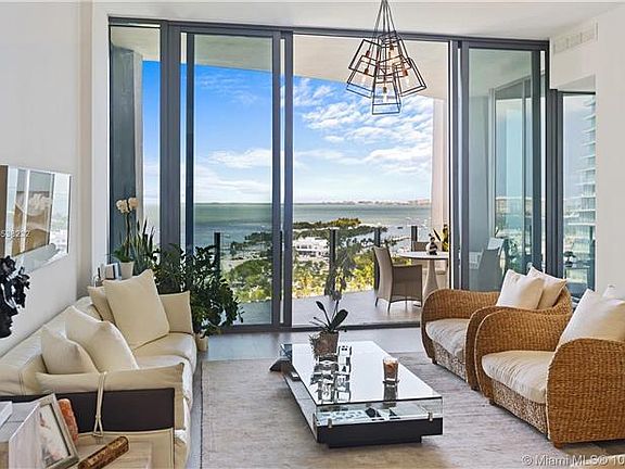 4th image of 2821 S Bayshore Dr Unit 12B