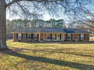 101 Jefferson Dr, Columbia, TN 38401