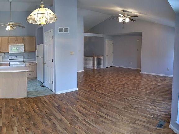 Kitchen with Family room