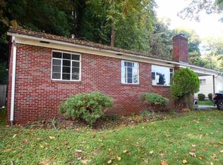 129 N Edgemont Rd, Huntington, WV 25701