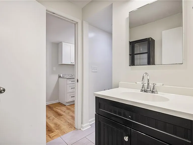 2509 Sharondale Dr NE — Photo 34