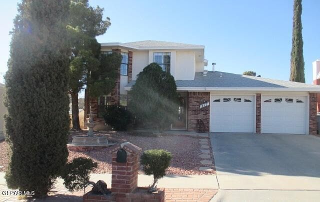 1st image of 717 Villa Flores Dr