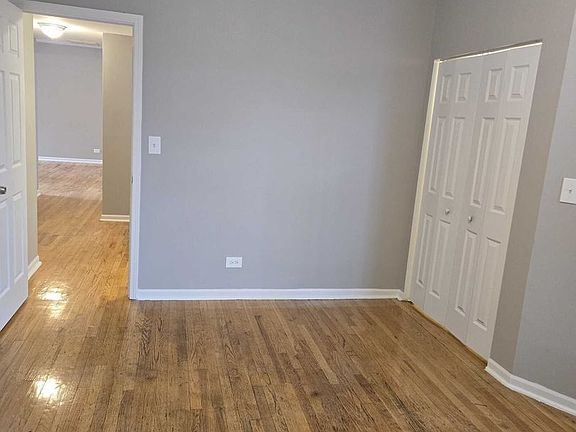 4th image of 6125 S Indiana Ave #6131-1E