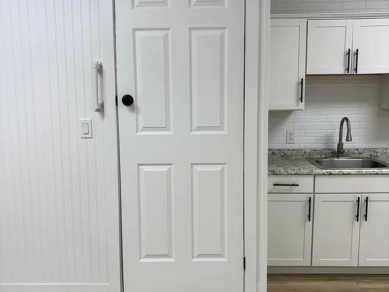 2229 Beeler Ave #C — Photo 6