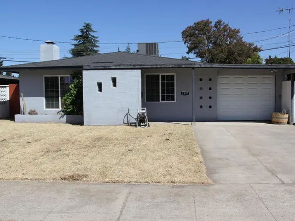 1807 Holly Dr, Lodi, CA 95242