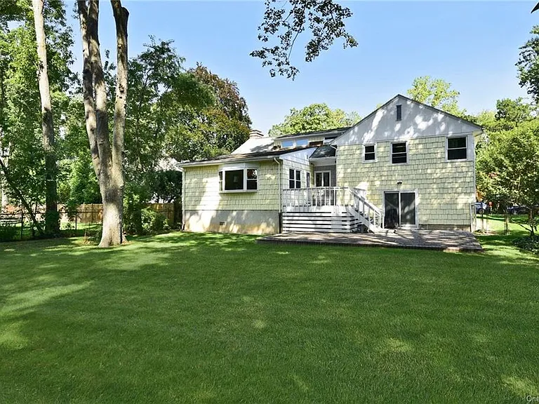 20 Kingston Rd — Photo 12
