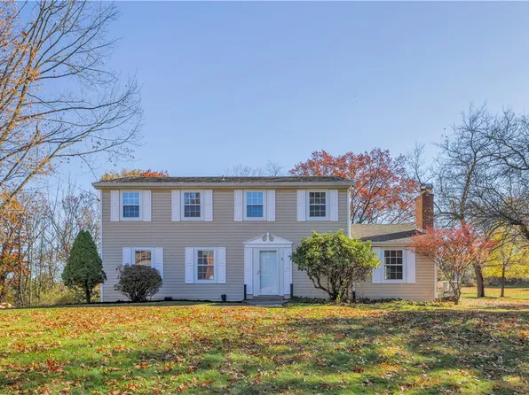 4236 Tanglewood Dr, Allison Park, PA 15101