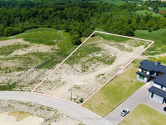 4th image of 24 Sugarbush Ct