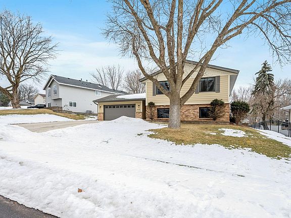 3rd image of 14160 Heritage Ct