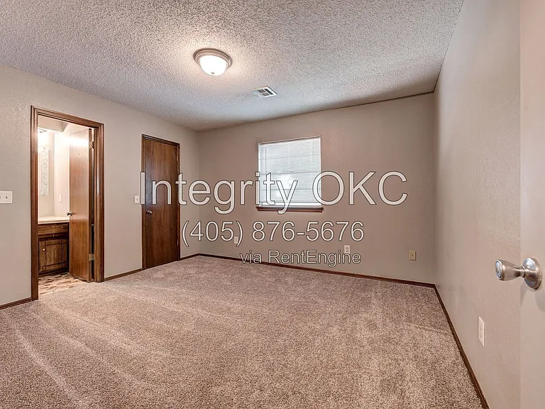 5233 Coble St — Photo 30