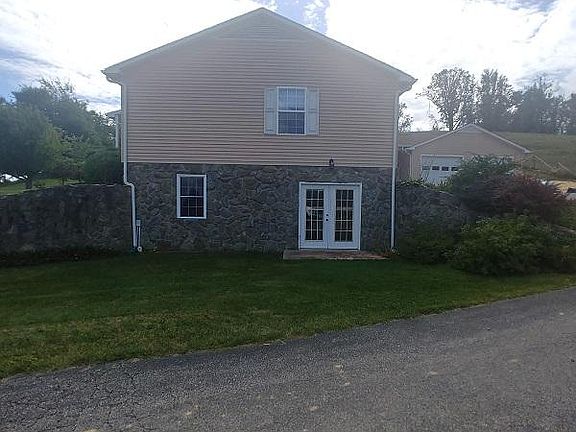 5th image of 9731 Tinsley Ln