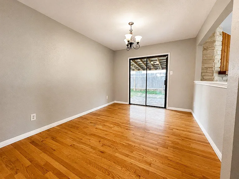 3603 Palomar Ln — Photo 4