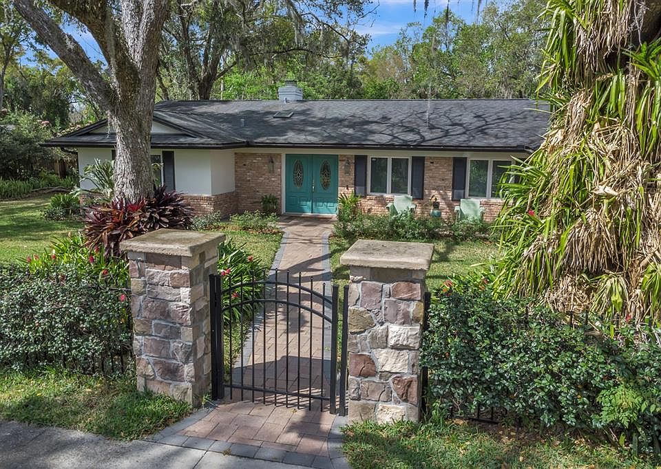 1st image of 137 TANGERINE AVENUE