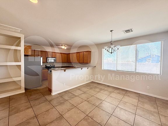 5th image of 10225 W Camelback Rd Unit 11