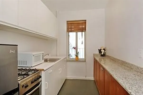 Sold by Douglas Elliman | media 4