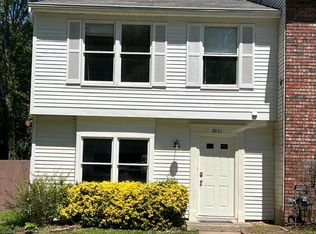 8821 Long Beach Cir, Sandy Springs, GA 30350